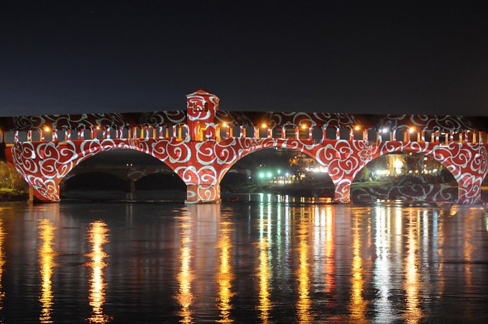 Hotel Pavia Natale il Ponte di Pavia illuminarie Natale